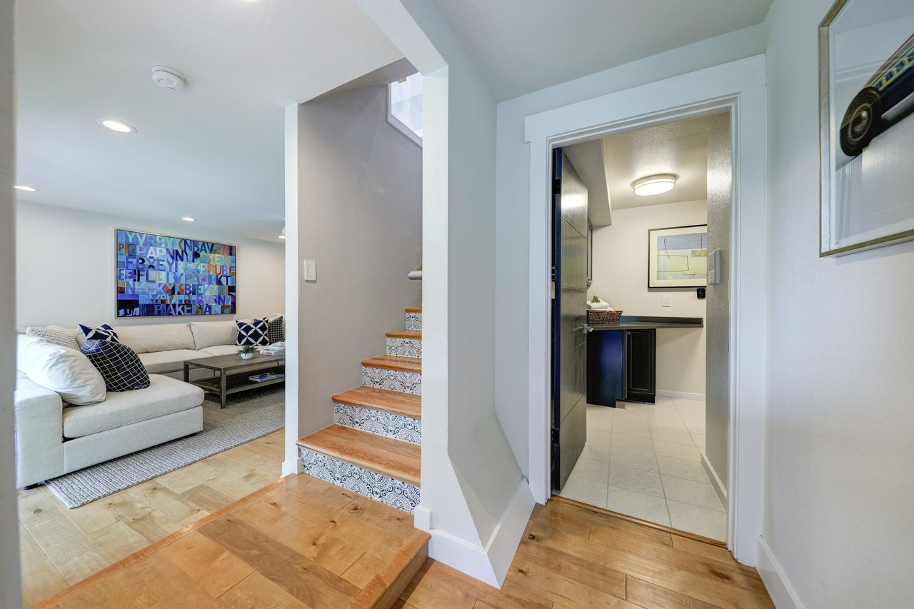 Newly Remodeled Home with Bay Views 