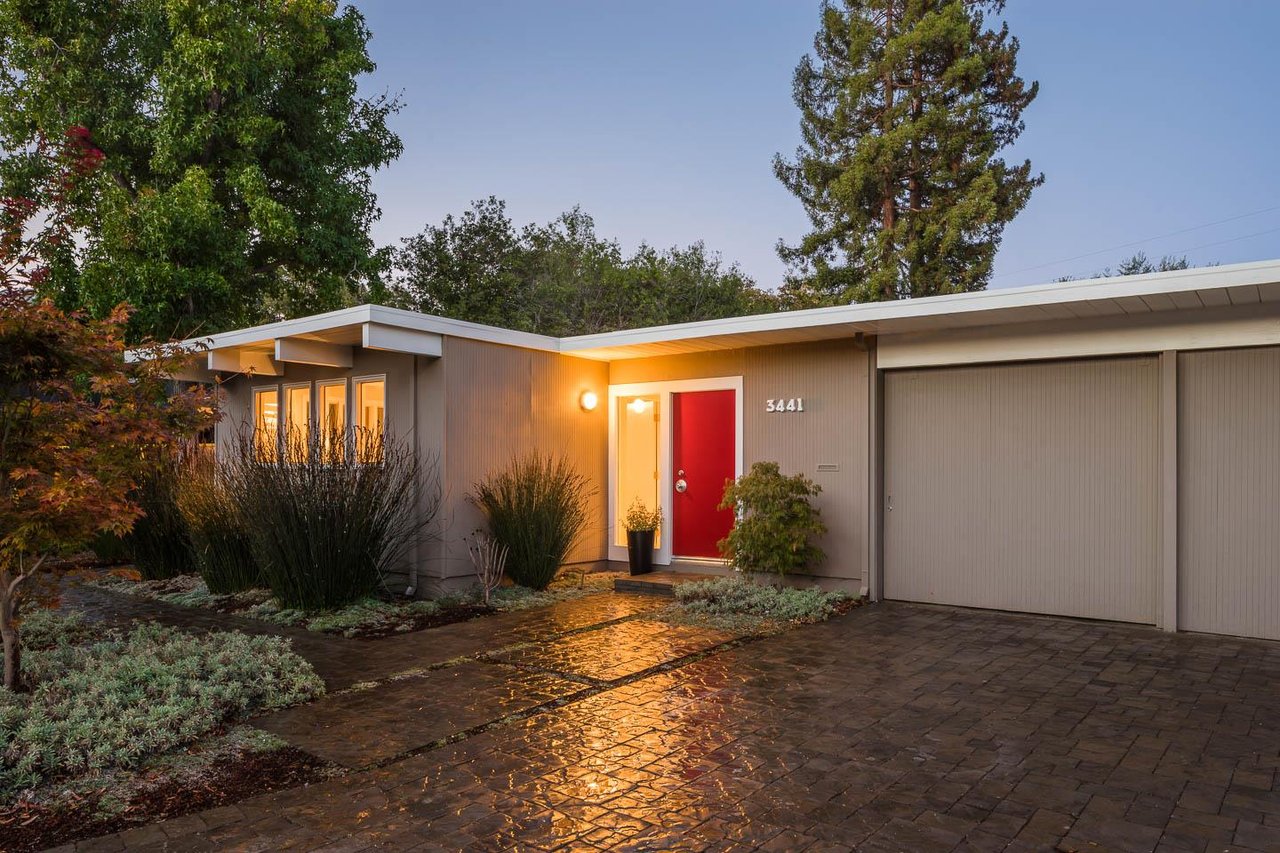 3441 Thomas Dr