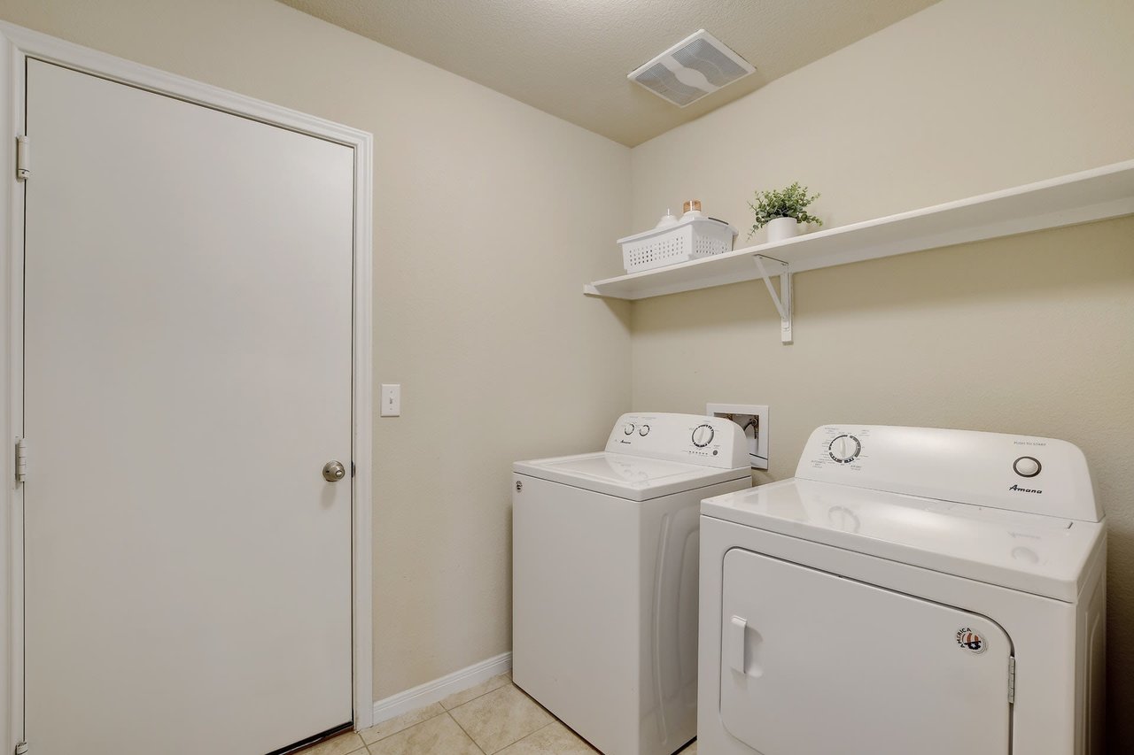 194 Screech Owl Dr