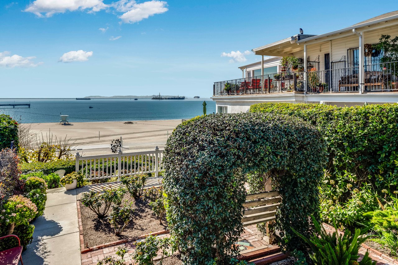 15 38th Place, Long Beach