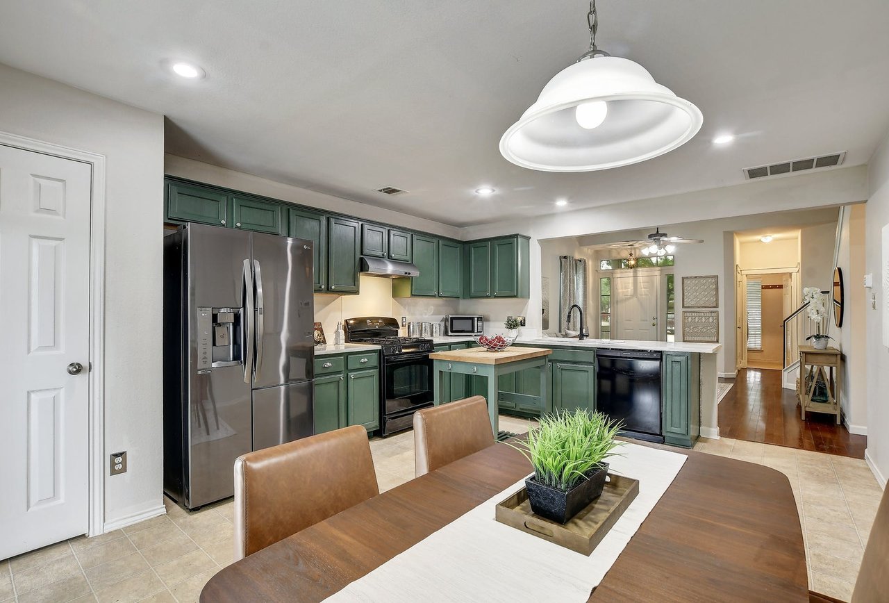 185 Sampson, Kyle, Texas 78640