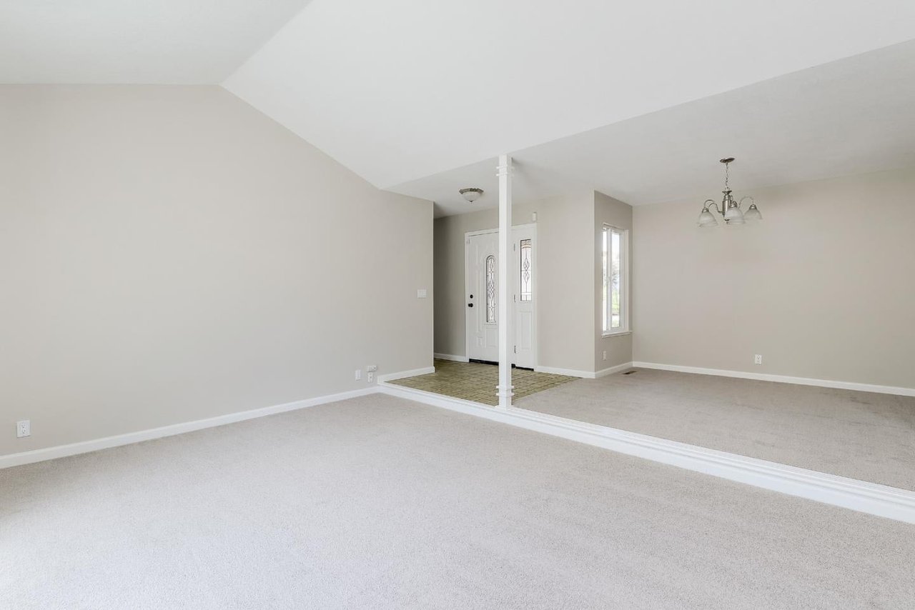 2848 Mayglen Way