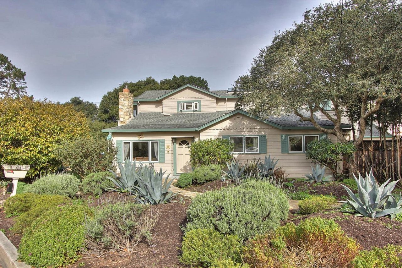 Remodeled Beauty in Candy Cane Lane 