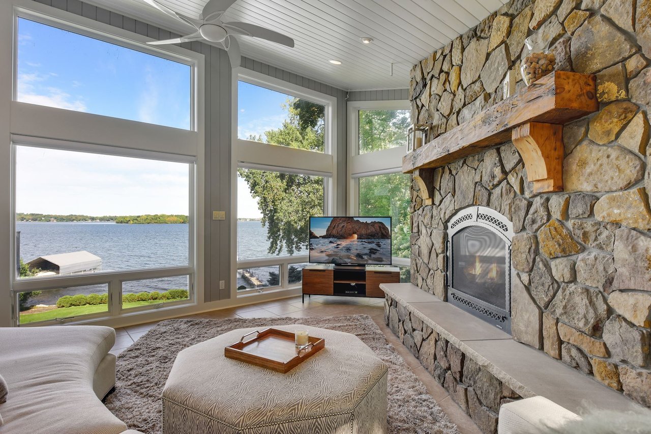 26890 Edgewood Rd | Shorewood