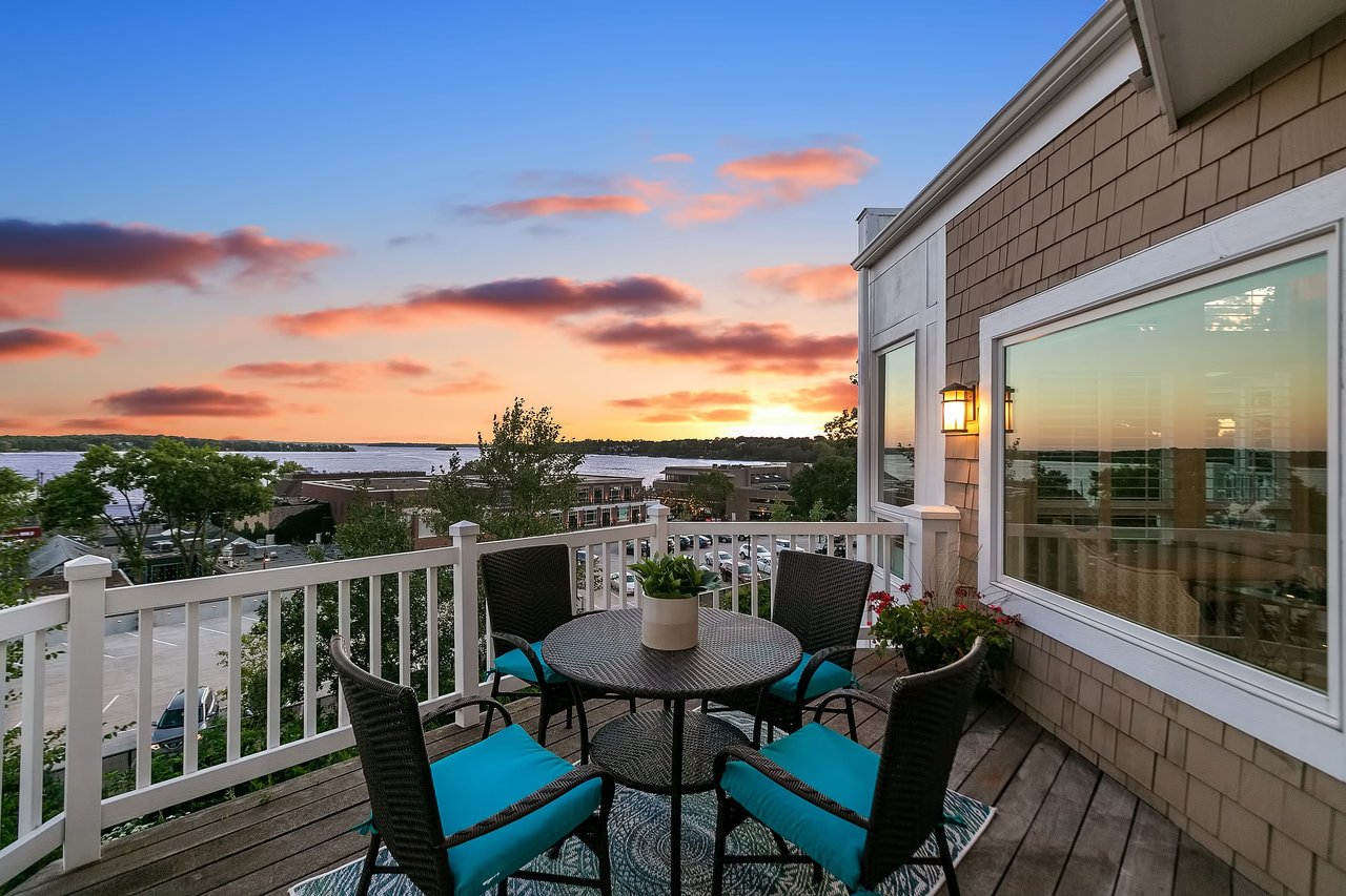 Stunning Downtown Wayzata Townhome // Wayzata Bay Views!