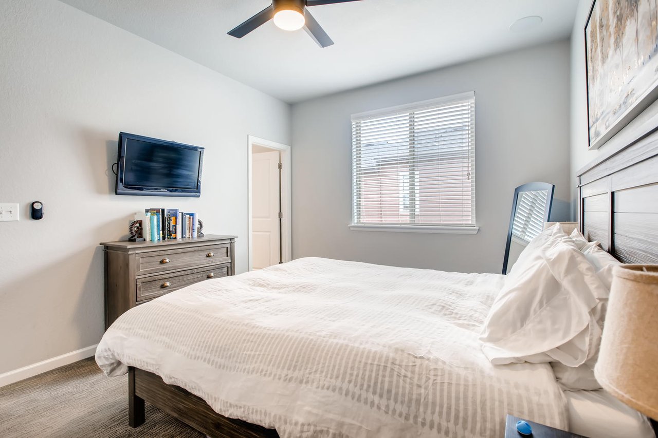 4260 E Warren Avenue Unit #5
