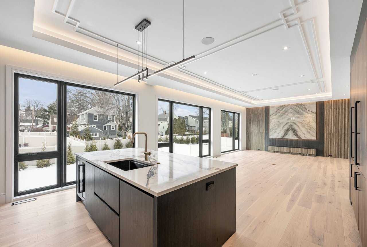 Maywood Manor, Maywood, NJ