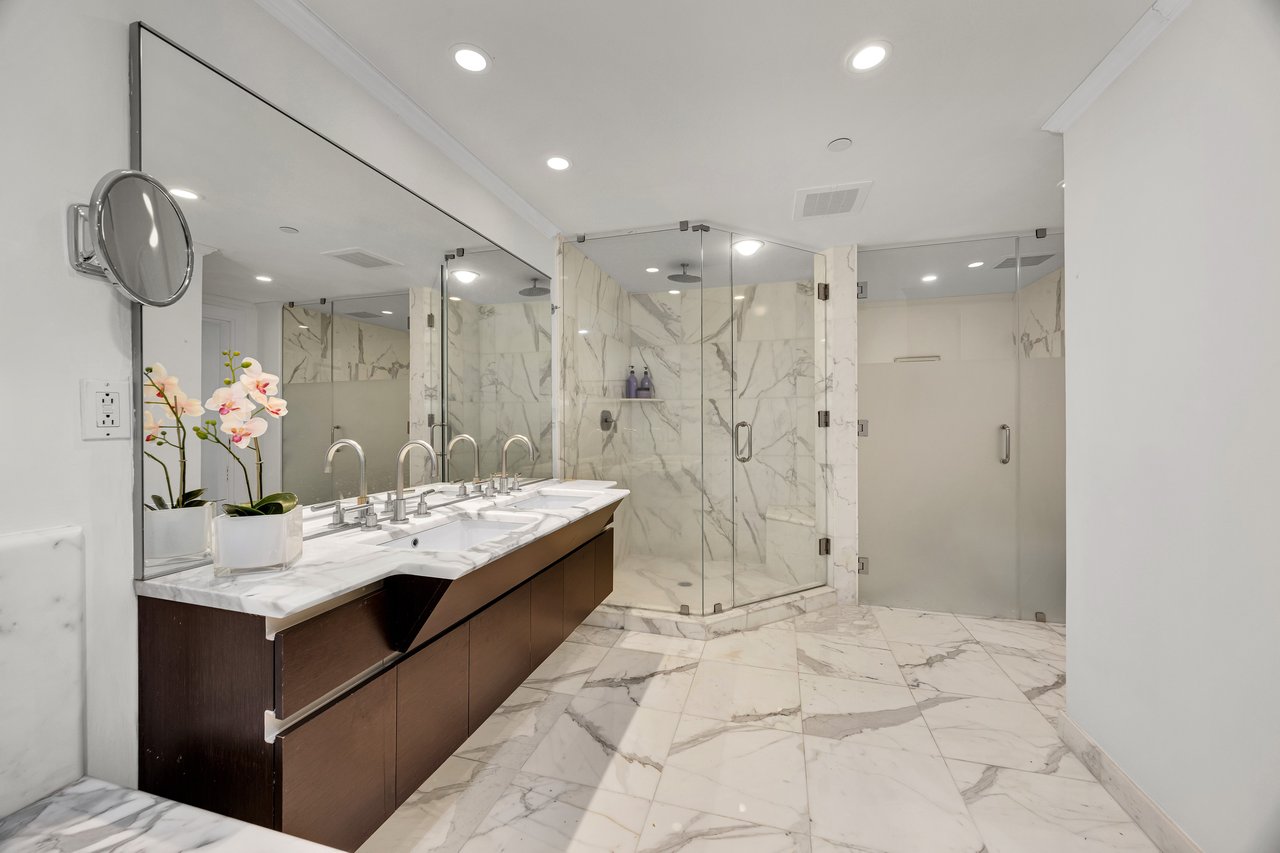 2627 S Bayshore Dr # 507