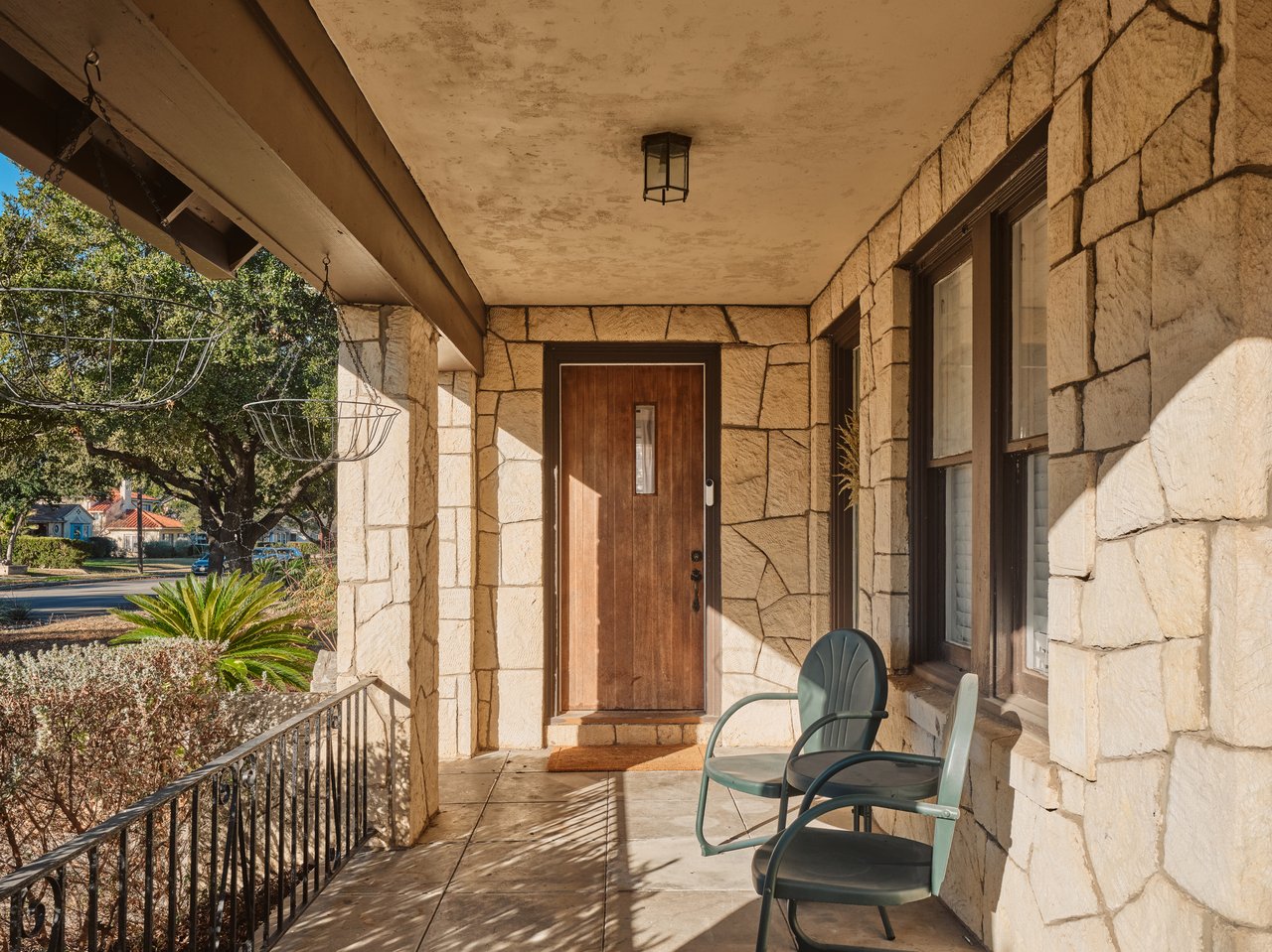 Storybook 1931 Tudor in Monticello Park