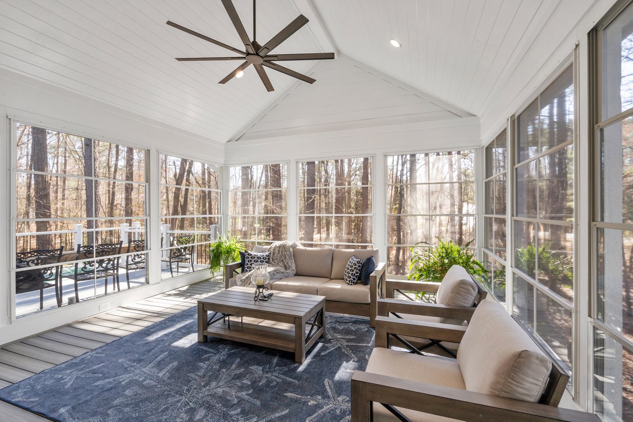 Large Open Sun Room
