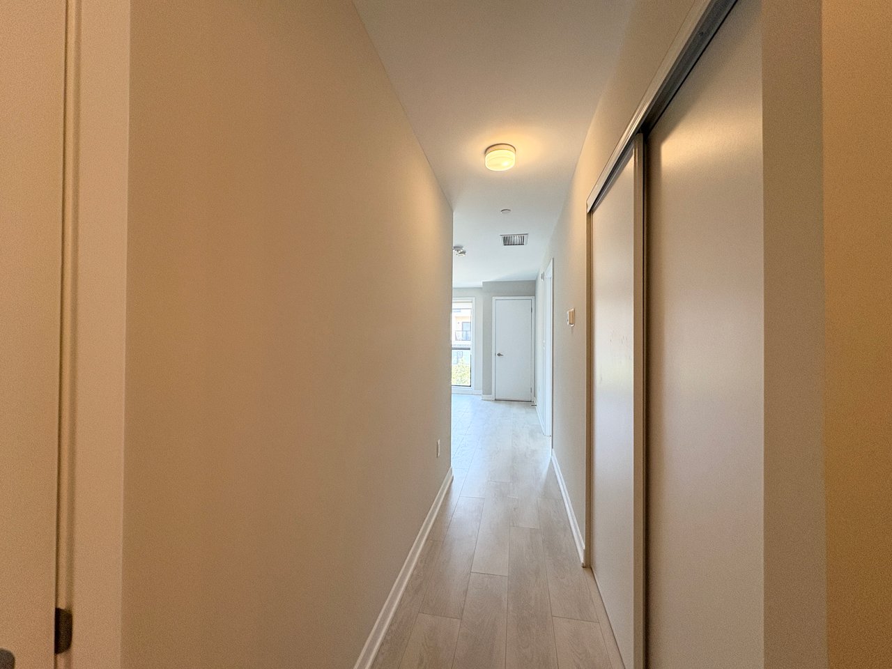 3401 Ridgeway Drive Unit: 307