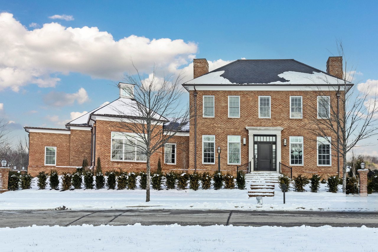 4135 Highgrove Crescent