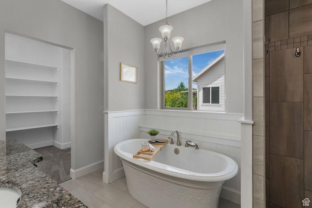 6035 Hidden Valley Rd