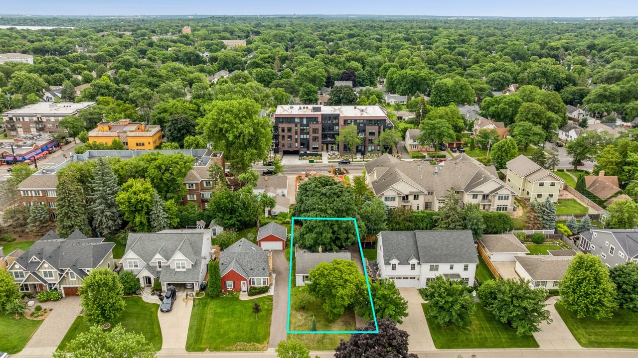 5121 Gorgas Ave, Edina