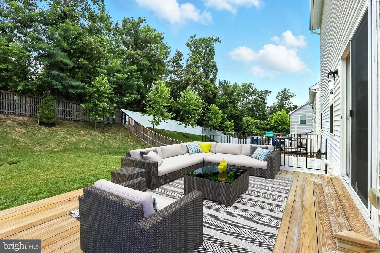 6015 Charles Henry Pl