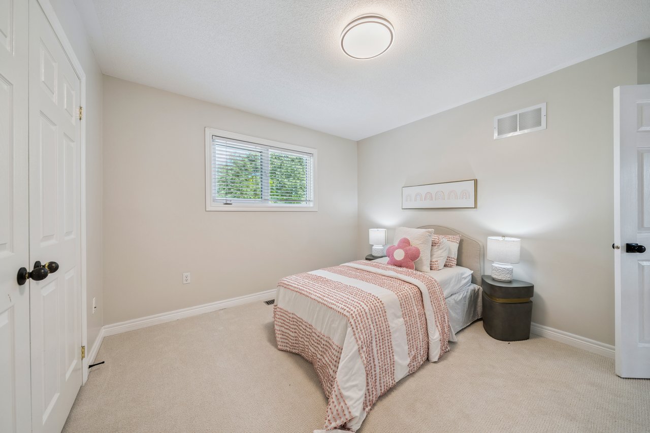 118 Wheeler Cres, Stouffville