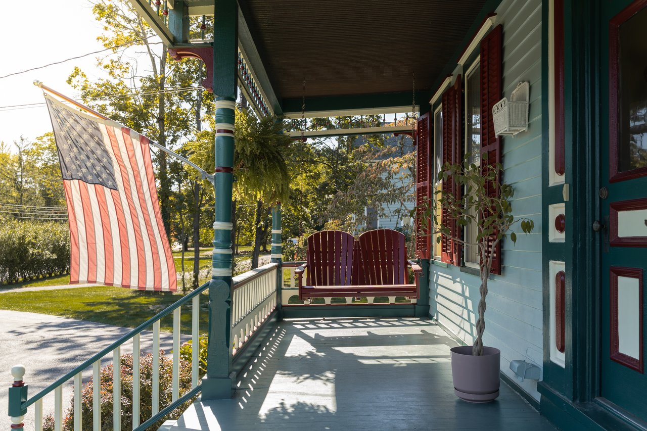 25 Old Turnpike Rd