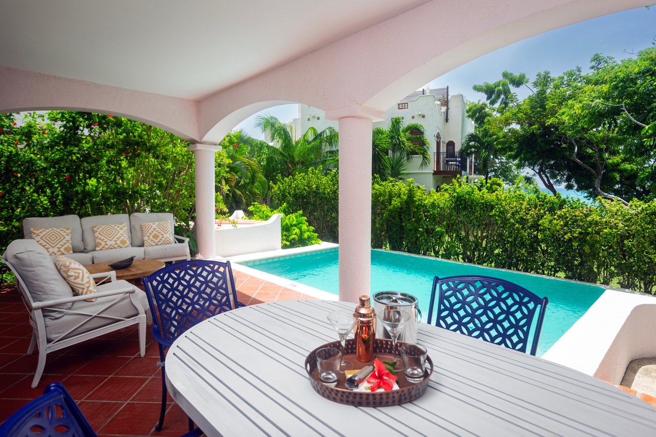 Villa 107, Manchineel