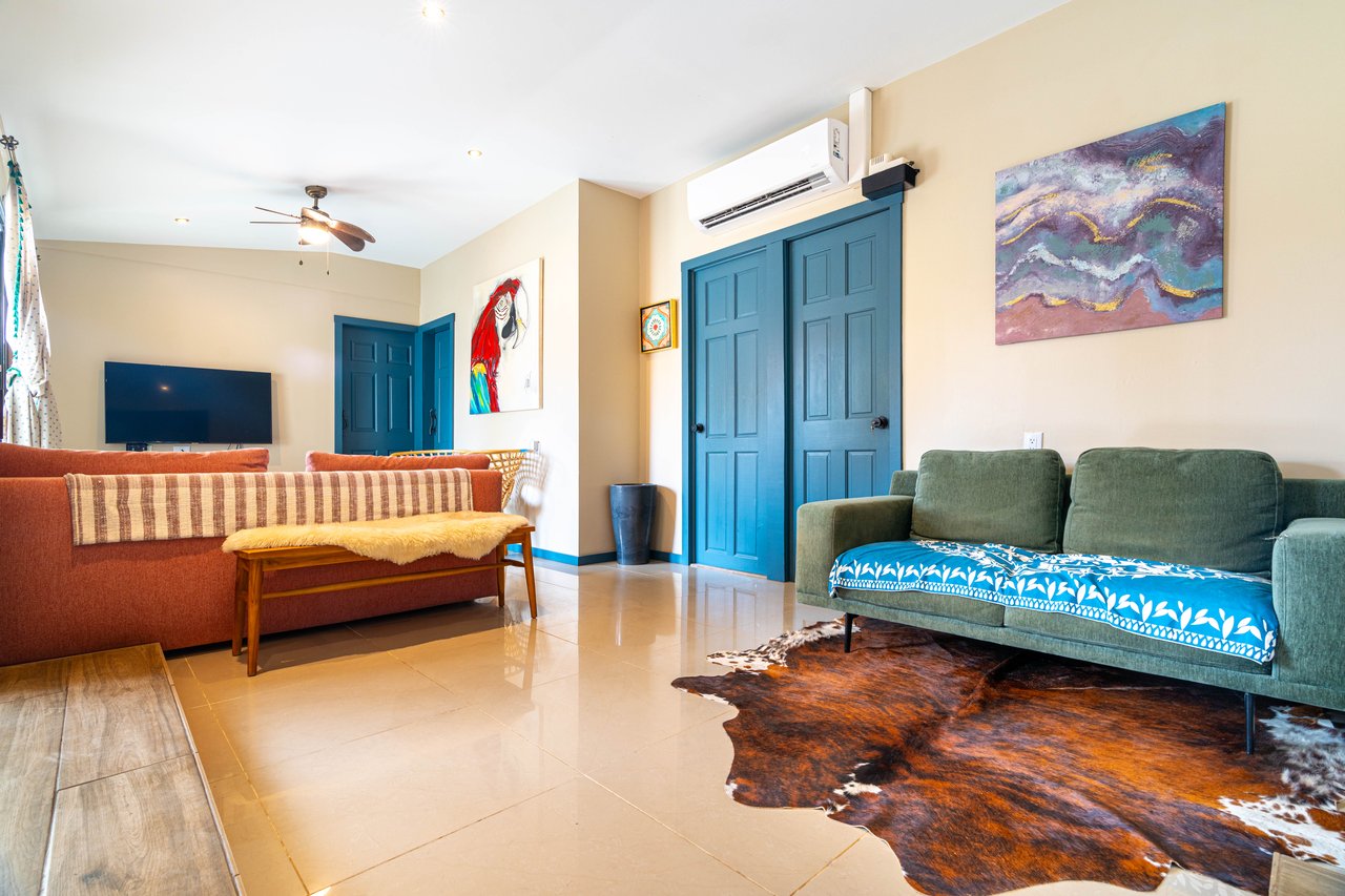3 Bed Main Home with Two Rental Villas, Walk to Beach in Uvita! Fantastic Location!