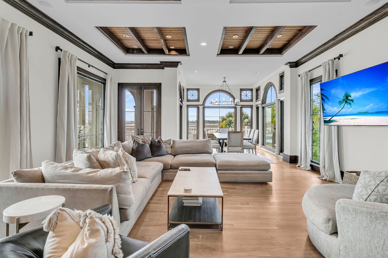 24 Seagrass Ln 