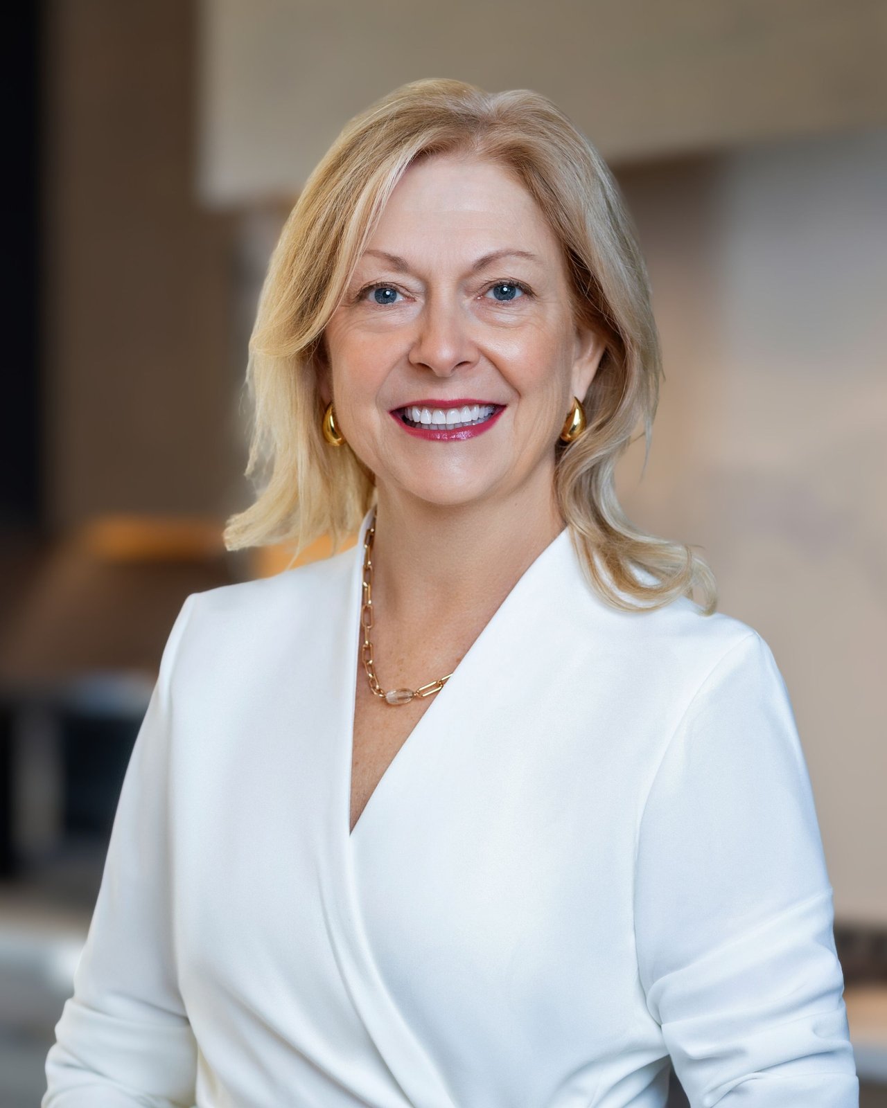 KAREN FAKRODDIN
