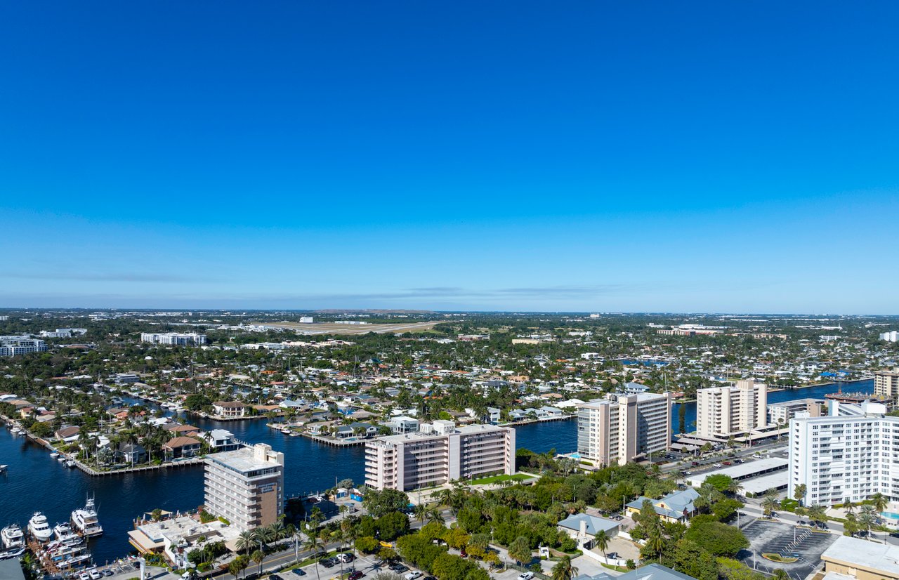 W Pompano Beach Hotel & Residences