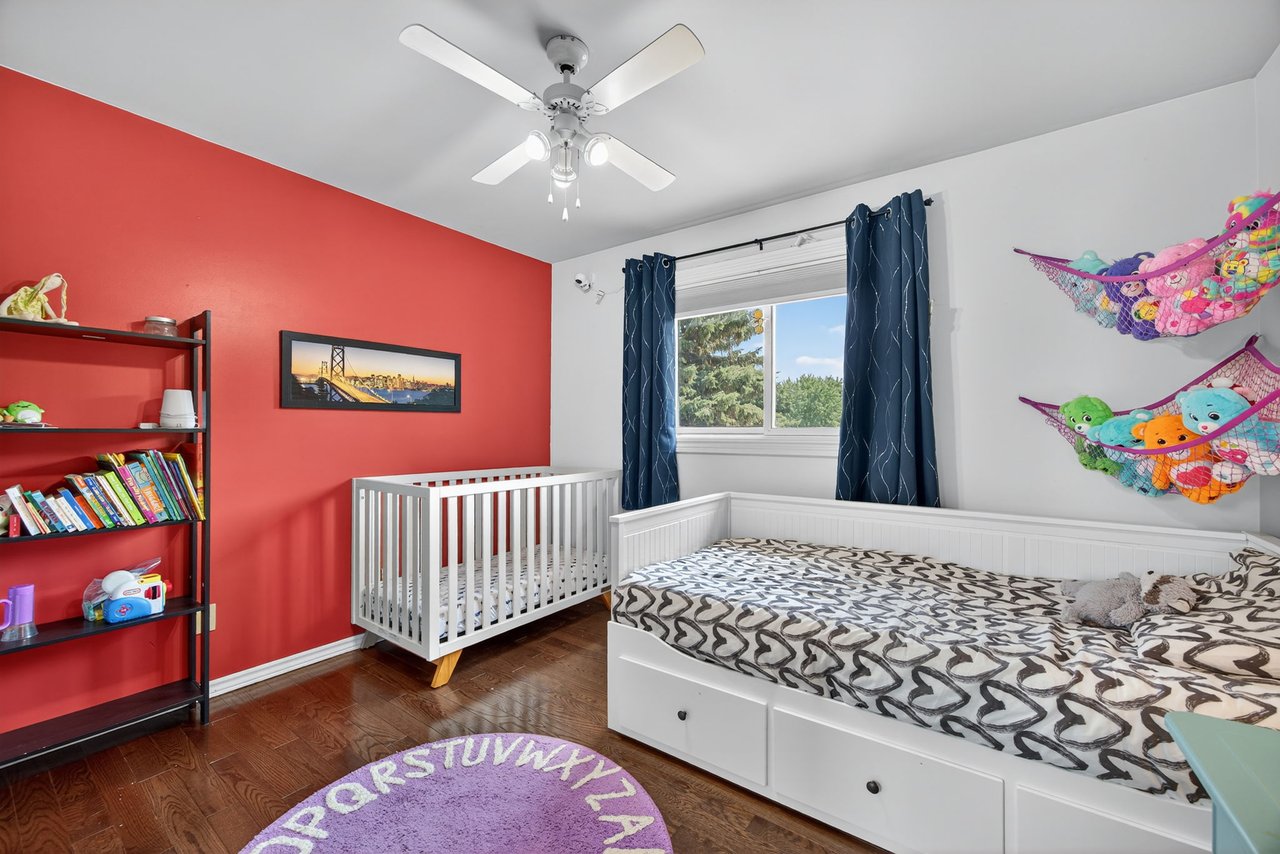 242 East Street, East Gwillimbury