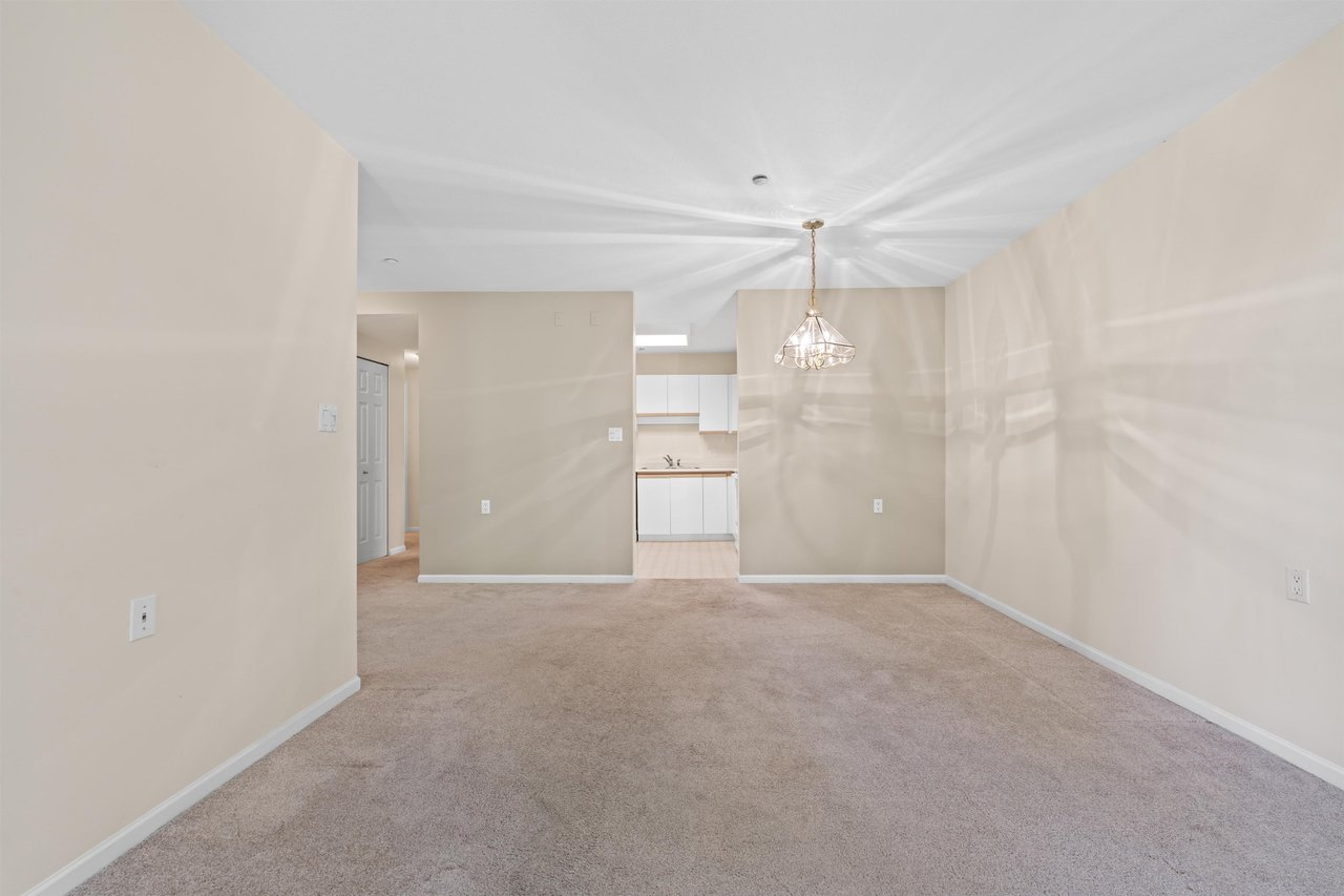 205-843 22nd St