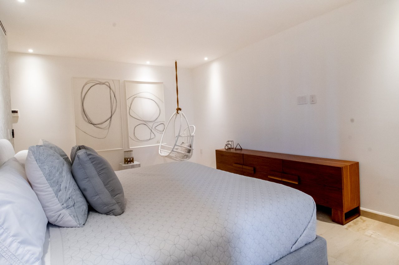Penthouse | Antaal