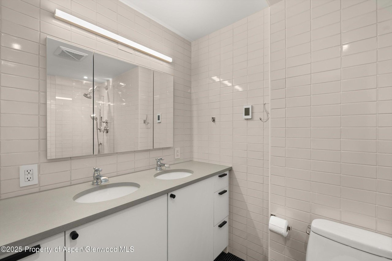 416 Vine Street, 416