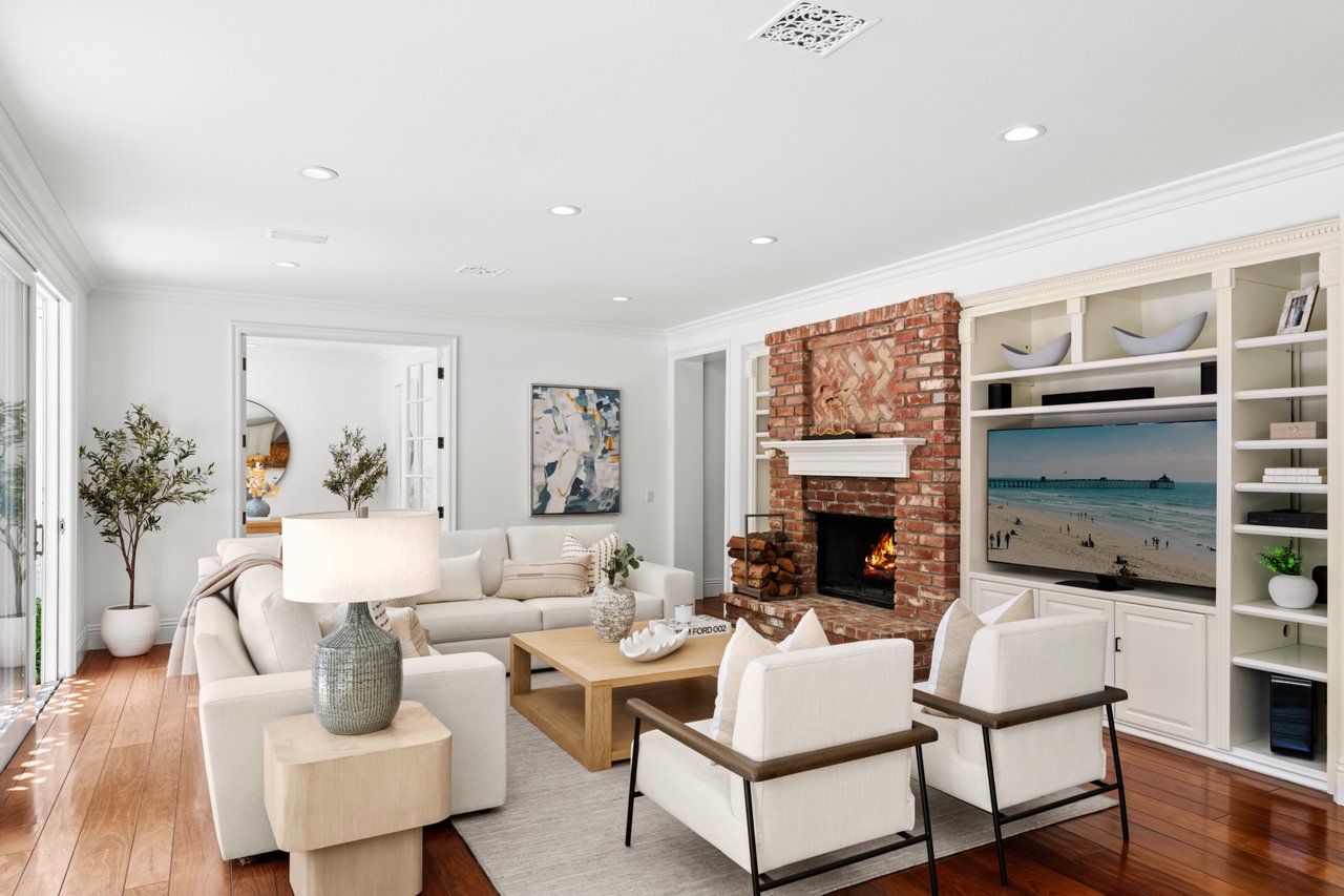 1943 Port Provence Place
