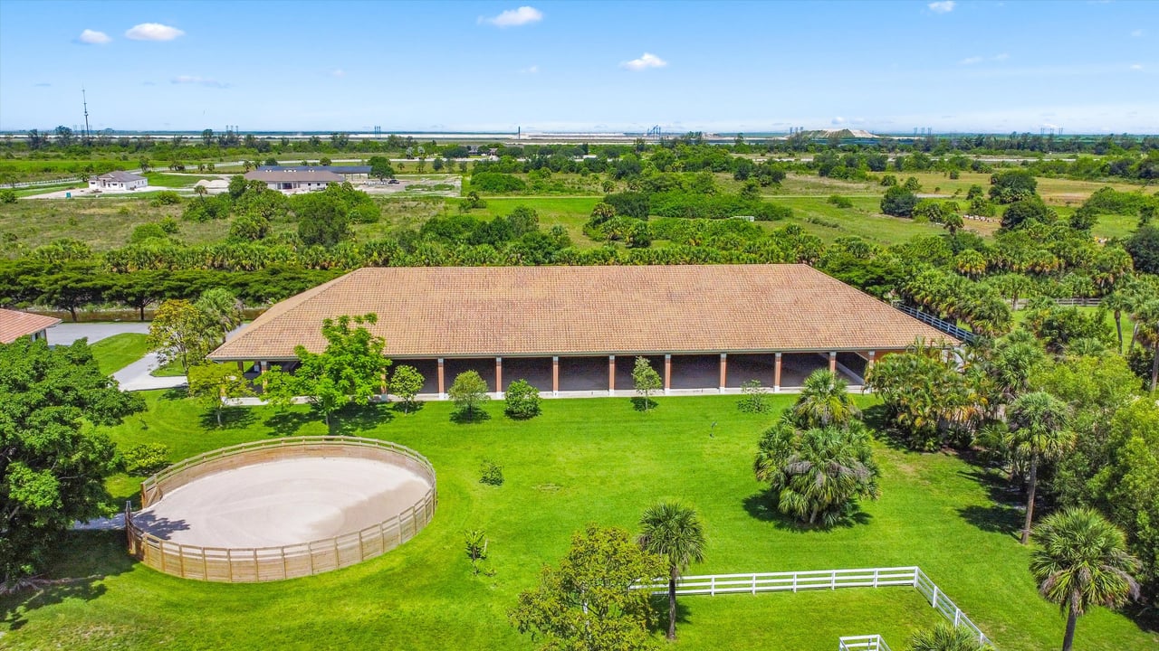 3287 Grande Road