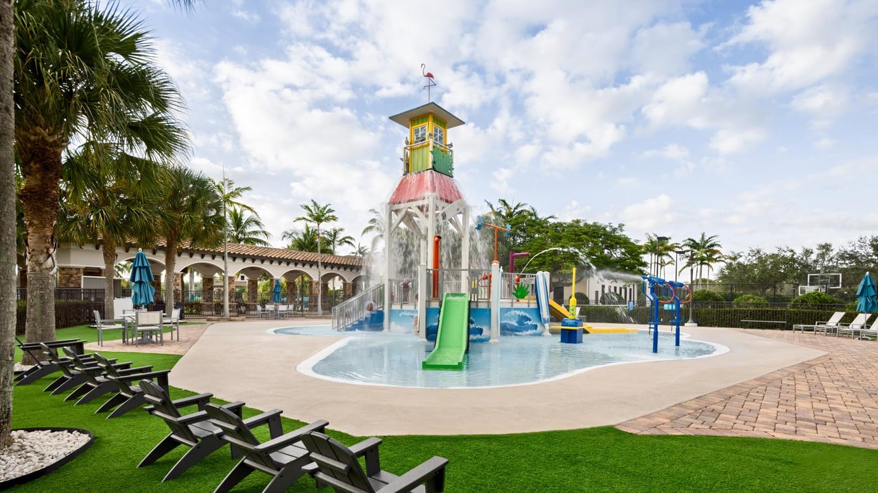 Saltgrass at Heron Bay