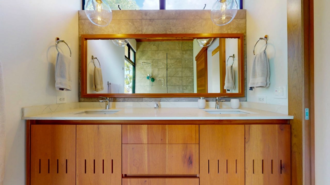 Private Modern Tropical Paradise Home For Sale in Ojochal, Costa Rica