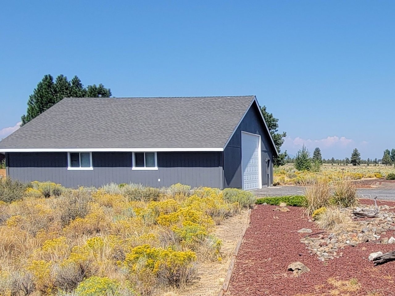 Just Listed: Discover the Tranquil Charm of Ponderosa Cascade!