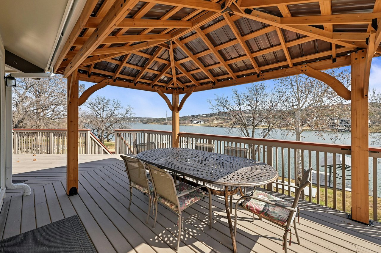 Lake Marble Falls Getaway