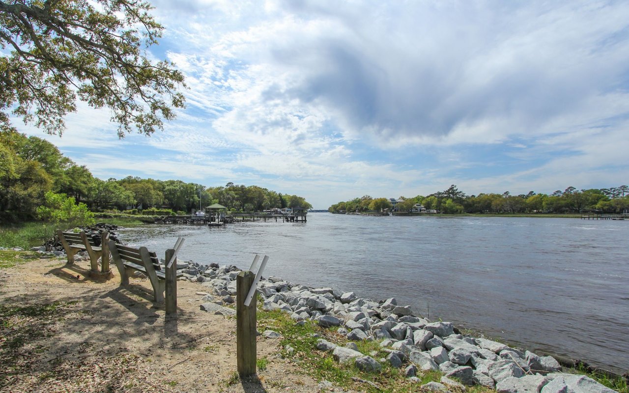 William Means Guide to Riverland Terrace