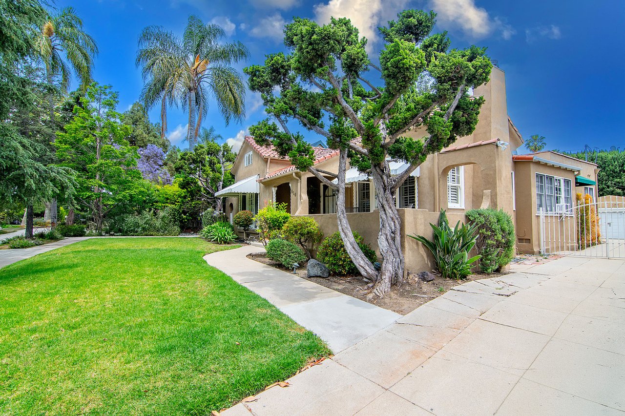 616 Lillian Way