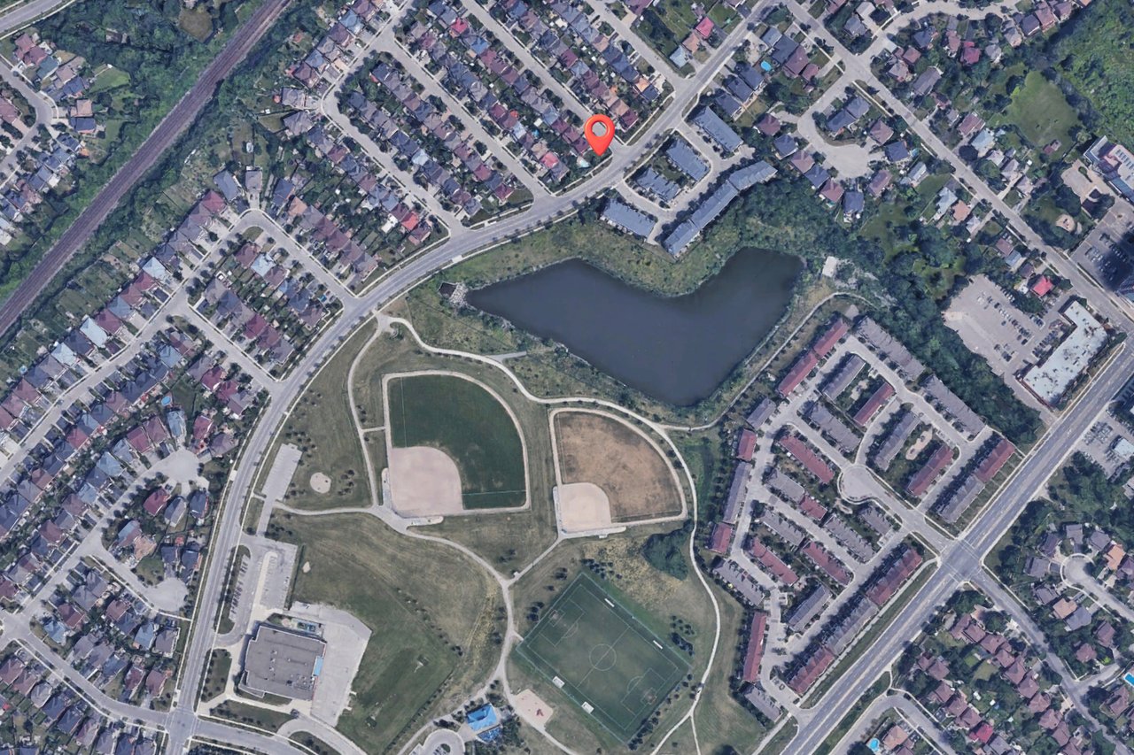 3140 High Springs Cres