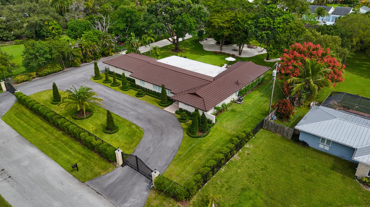 18455 SW 80th Ave, Cutler Bay