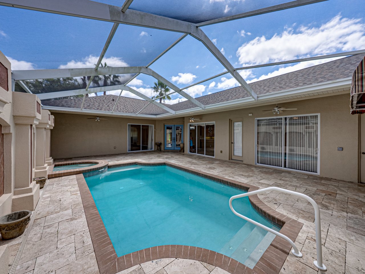 12508 FOREST HIGHLANDS DR
