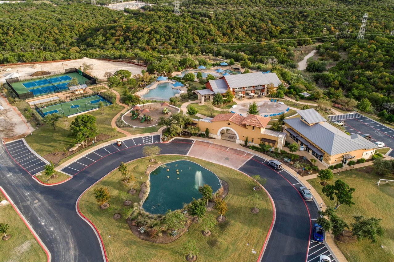 103 Lucayan Cove