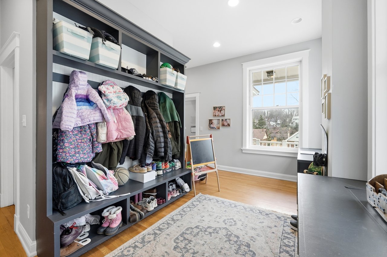 4009 Beechwood Avenue, Cincinnati, OH 45229 