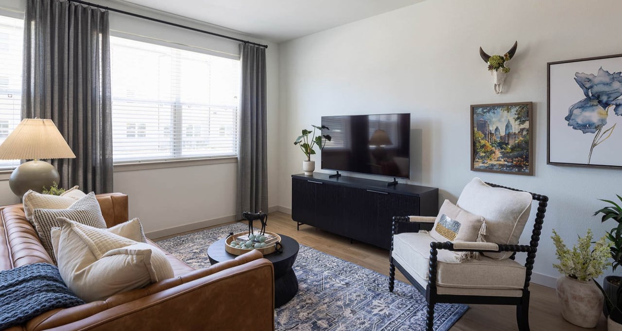 Newly finished 1/1 in East Austin 2 mos free + gift card!