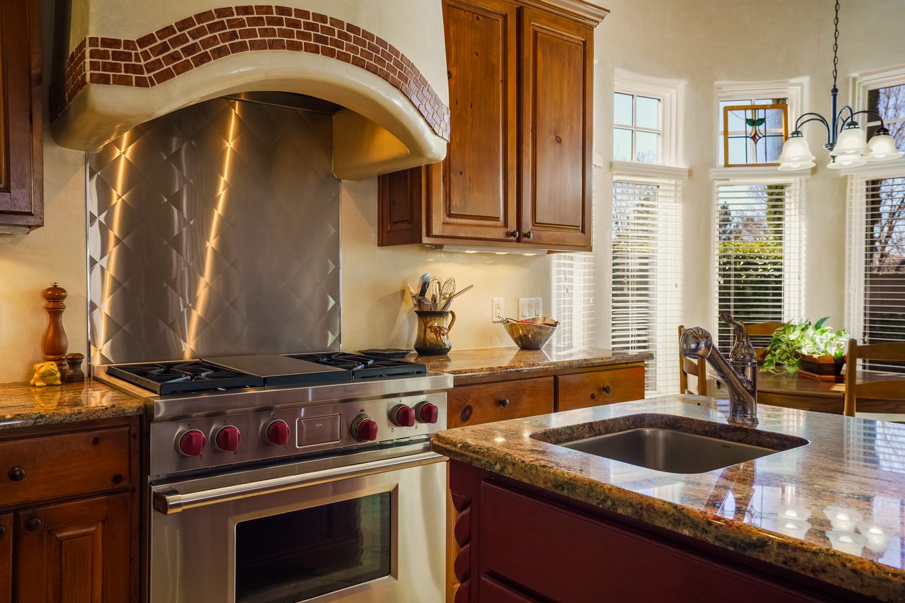 12053 Irish Mist Rd NE