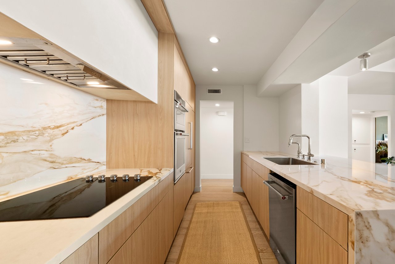 7250 Franklin Ave Unit: 603, Hollywood