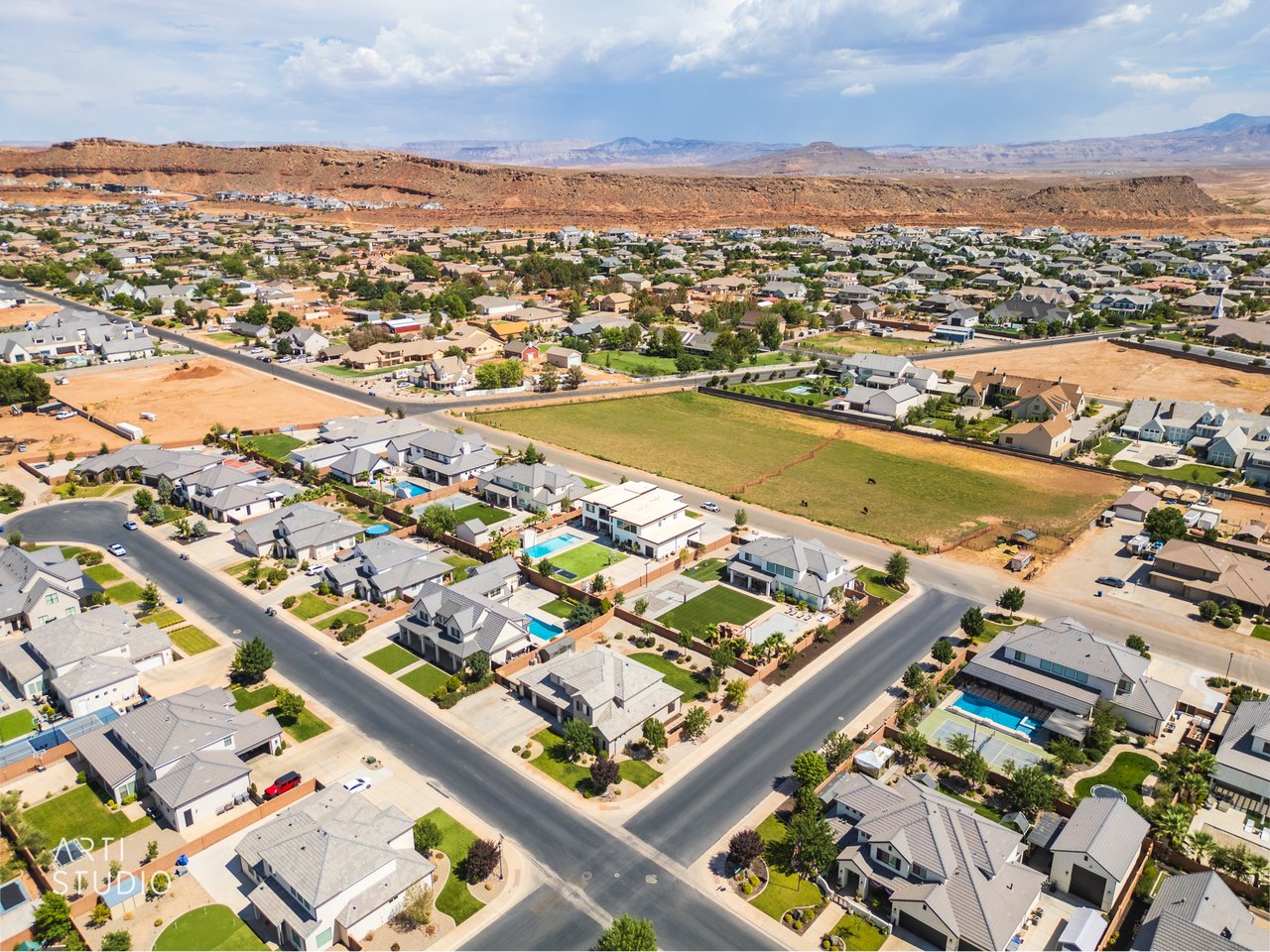 Fieldstone Cir