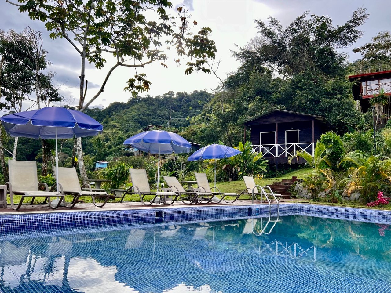 Strategically Located Property with Panoramic Views and Development Potential in Tinamastes