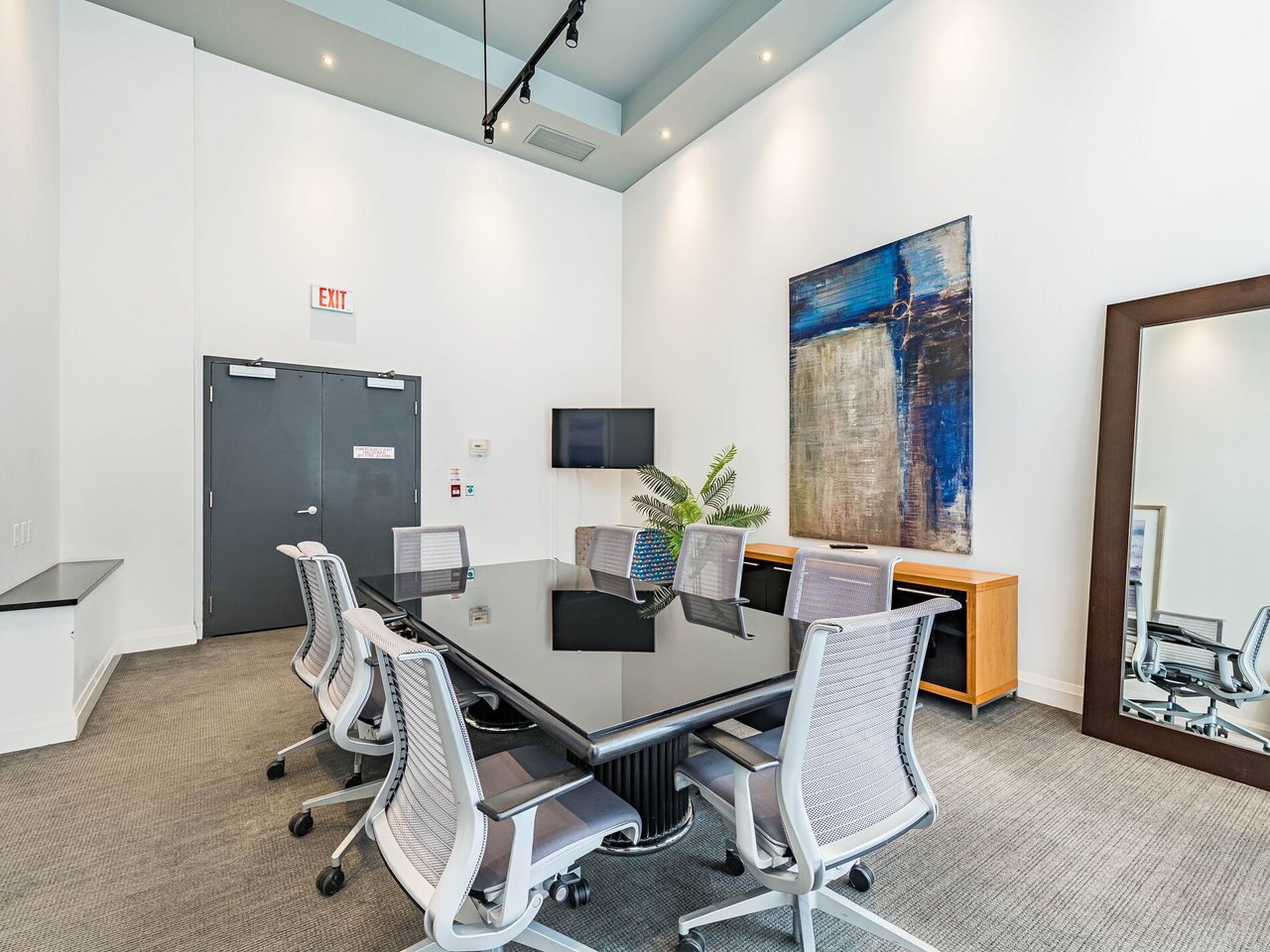 83 Redpath Avenue 407, Toronto C10, ON