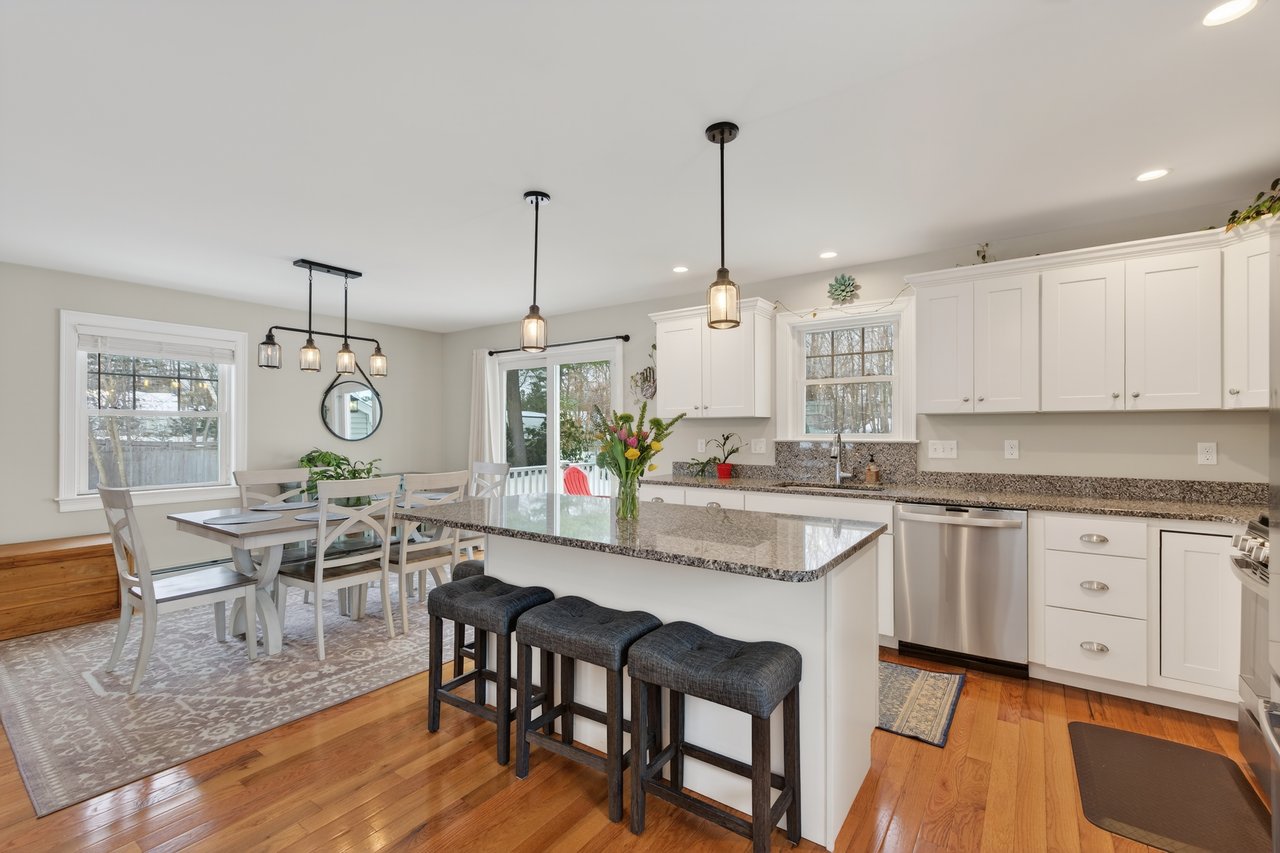 12 Robinson Rd, Scarborough